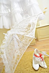 Прокат свадебного зонтика